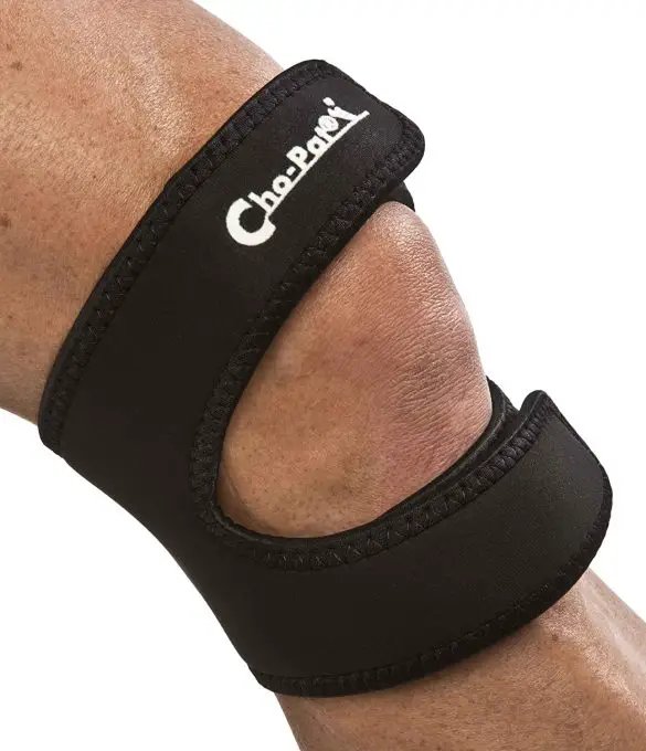 Cho-Pat Dual Action Knee Strap – Provides Full Mobility & Pain Relief For Weakened Knees – Black (Medium, 14”-16”) 